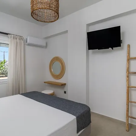 Pergola Guest house *