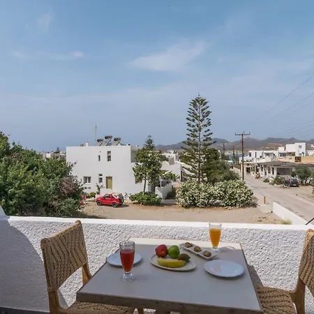 Pergola Guest house *